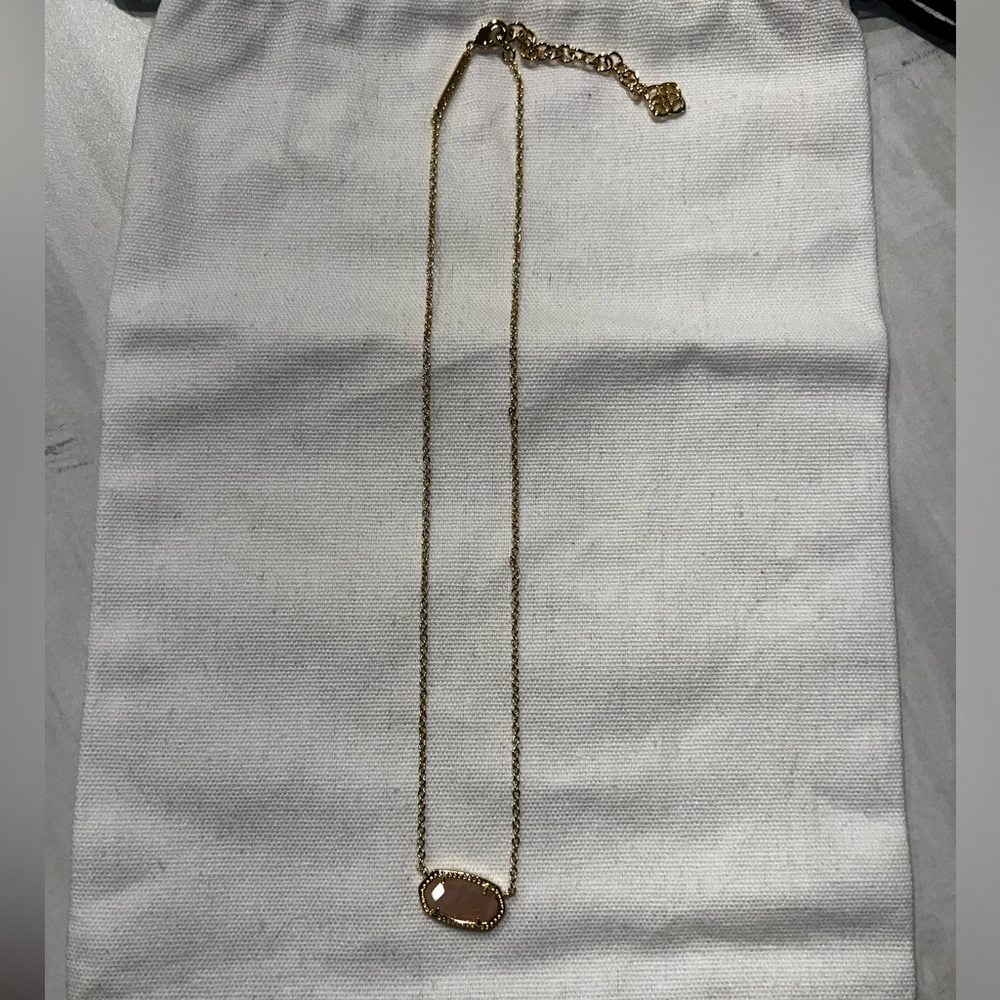 Kendra Scott Necklace